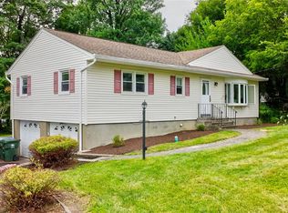 43 Lancer Dr, Newburgh, NY 12550