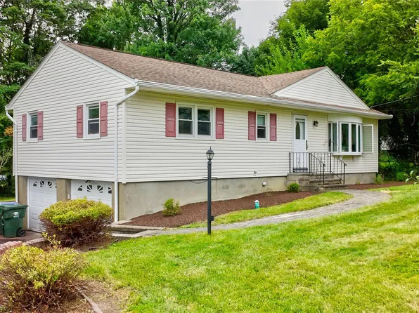 43 Lancer Drive, Newburgh, NY 12550