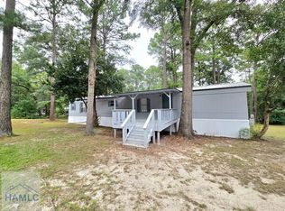 1000 Pine Needle Dr, Ellabell, GA 31308