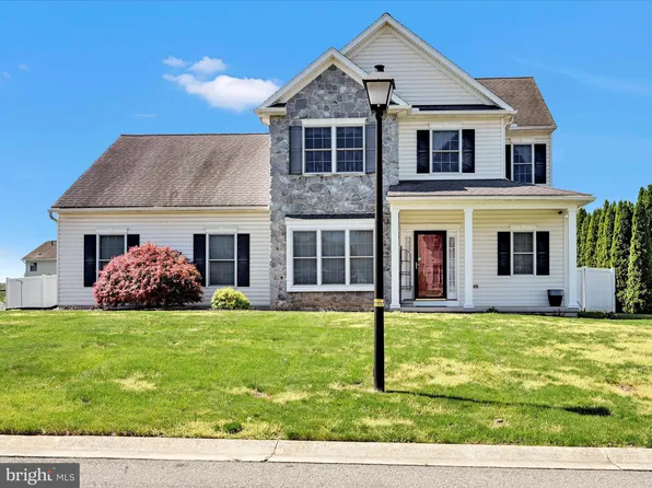 1524 Wheatfield Ln, Lebanon, PA 17042