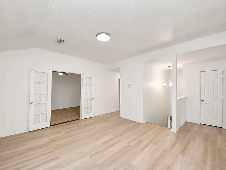 3046 Texas Oak Dr — Photo 4