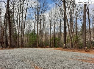 Tba Caseys Cor, Lenoir, NC 28645