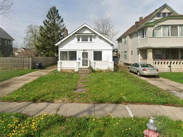 3320 E 135th St, Cleveland, OH 44120