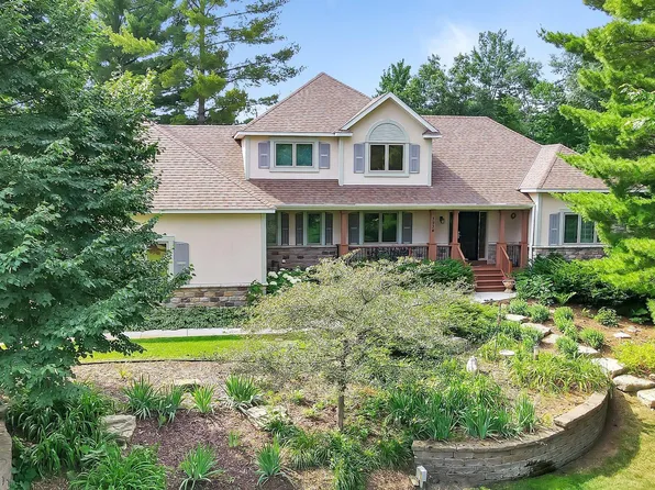 3934 160th Ave NE, Ham Lake, MN 55304