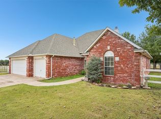 615 S Owen Dr, Mustang, OK 73064
