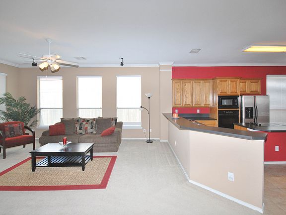 4th image of 2818 Vacherie Ln