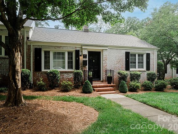 2nd image of 1972 Lynnwood Dr