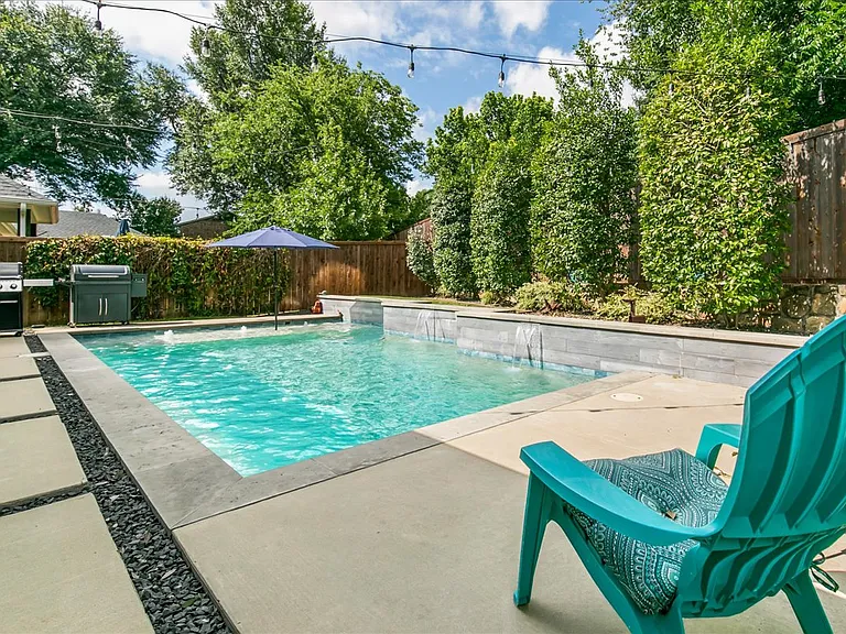 809 Meadow Bend Loop S — Photo 30