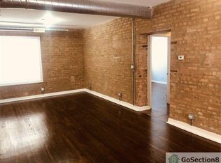 7750 S Essex Ave #1, Chicago, IL 60649