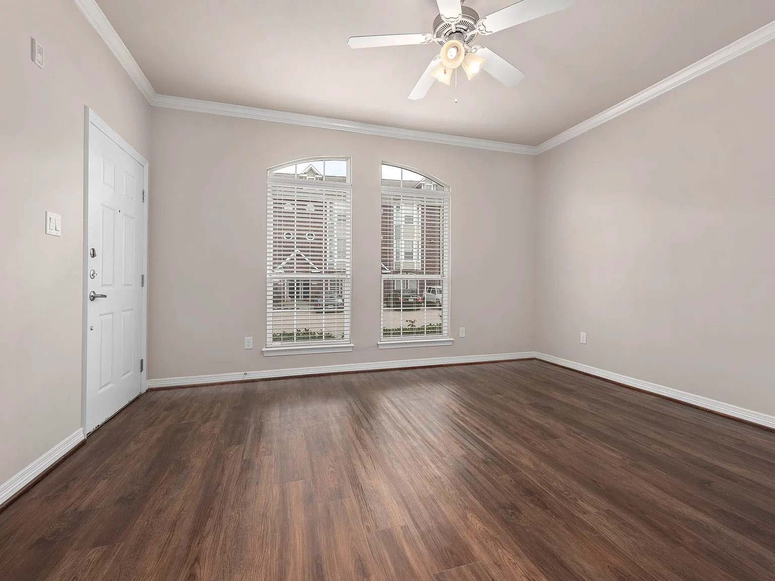 1 bed, 519 sqft, $1,200 — Photo 4