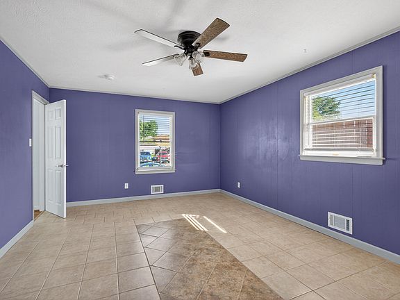 4th image of 1740 Silver Ln