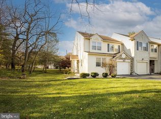 7 Plum Ct, Lafayette Hill, PA 19444