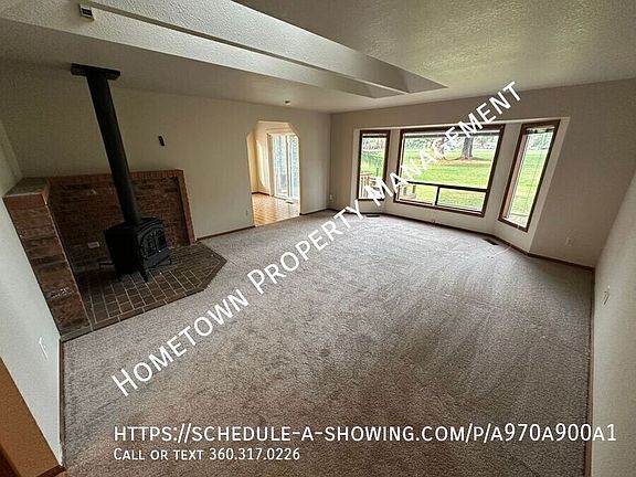 3rd image of 4732 Sarazen Ct SE