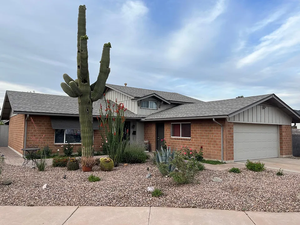 8650 E Laredo Ln