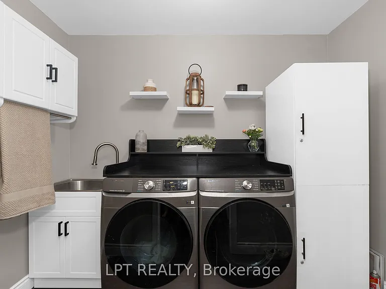 47 Northview Cres — Photo 16