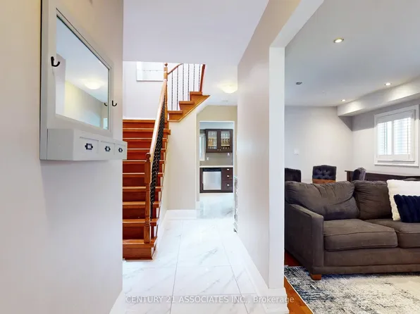 80 Stephensen Ct, Brampton, ON L6V 3X8