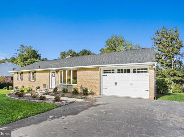 9404 Parsley Dr, Ellicott City, MD 21042