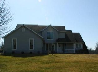 52075 Arrowhead Cir, Granger, IN 46530