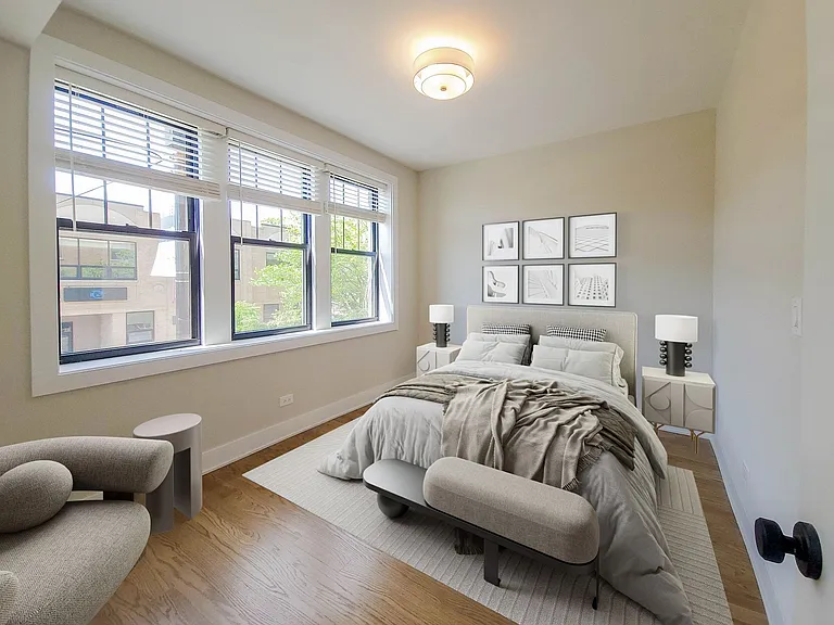 2020-36 W. Montrose / 4405-09 N. Seeley — Photo 7
