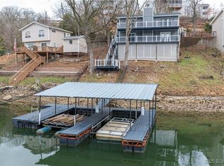 1129 Ginger Rd, Lake Ozark, MO 65049