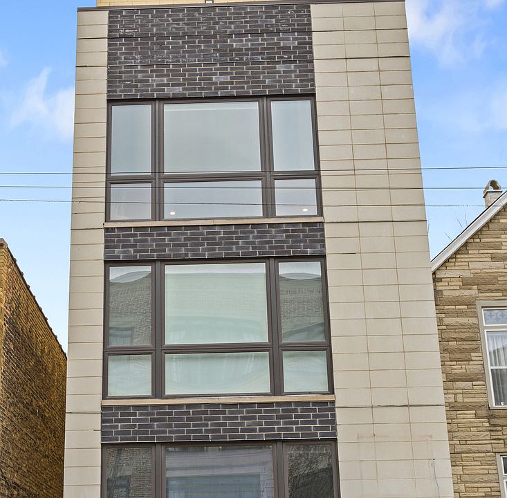 1st image of 2239 W Belmont Ave #3