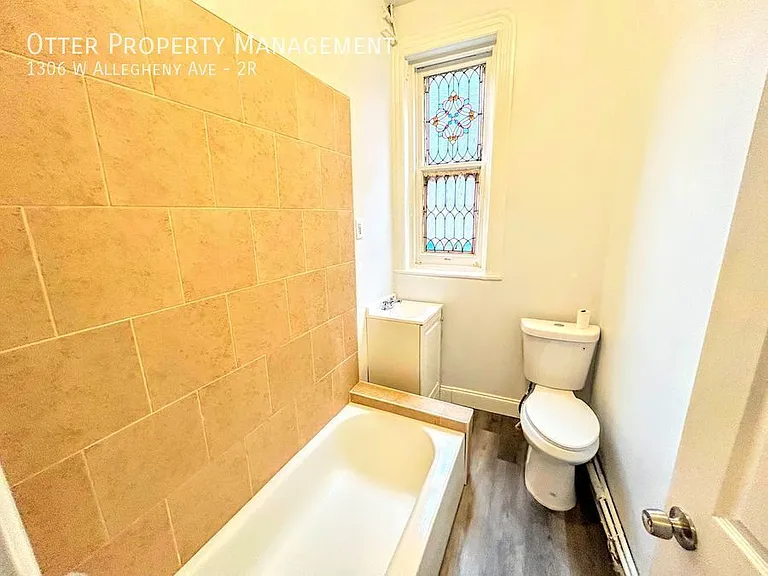 1306 W Allegheny Ave #2R — Photo 13