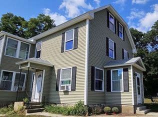 872 Hildreth St, Dracut, MA 01826