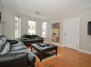 353 W 2nd St UNIT 6, South Boston, MA 02127