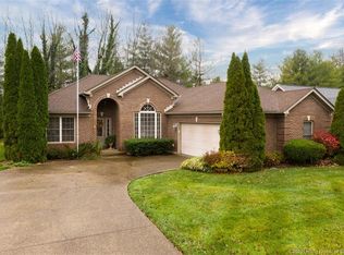 262 Bartholomew Blvd, Jeffersonville, IN 47130