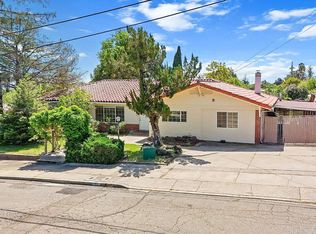 2303 Gold St, Redding, CA 96001