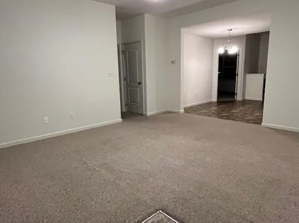 535 Hometowne Ter, Lititz, PA 17543