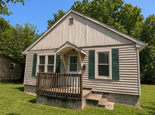 1306 Cherry St, Lamar, MO 64759