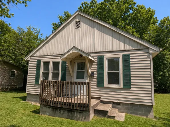 1306 Cherry St, Lamar, MO 64759