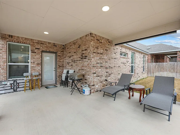 12529 Hallstatt Dr — Photo 38