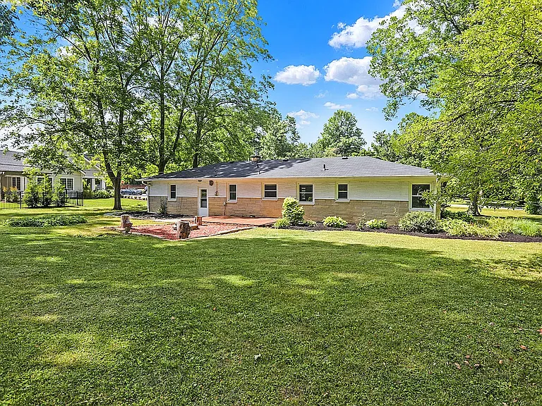 3315 Beech Dr — Photo 31