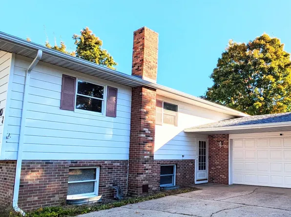 408 Sunnyside St, Mancelona, MI 49659