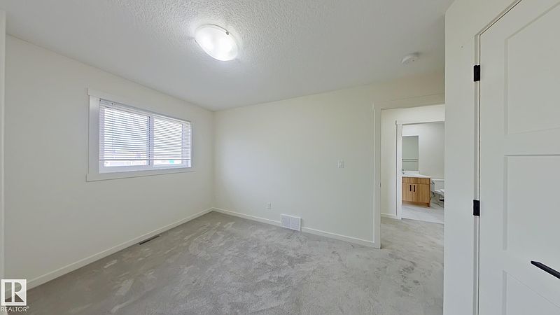 Edmonton Apartment for rent - 3 Bedrooms — photo 5