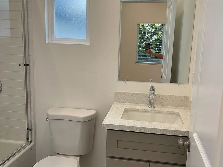 10160 Cunningham Ave — Photo 11