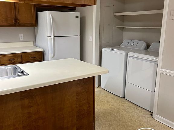 3rd image of 1113 Ash Street Ext Unit A