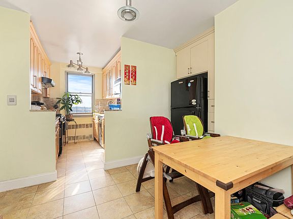 4th image of 7025 Yellowstone Blvd APT 23M
