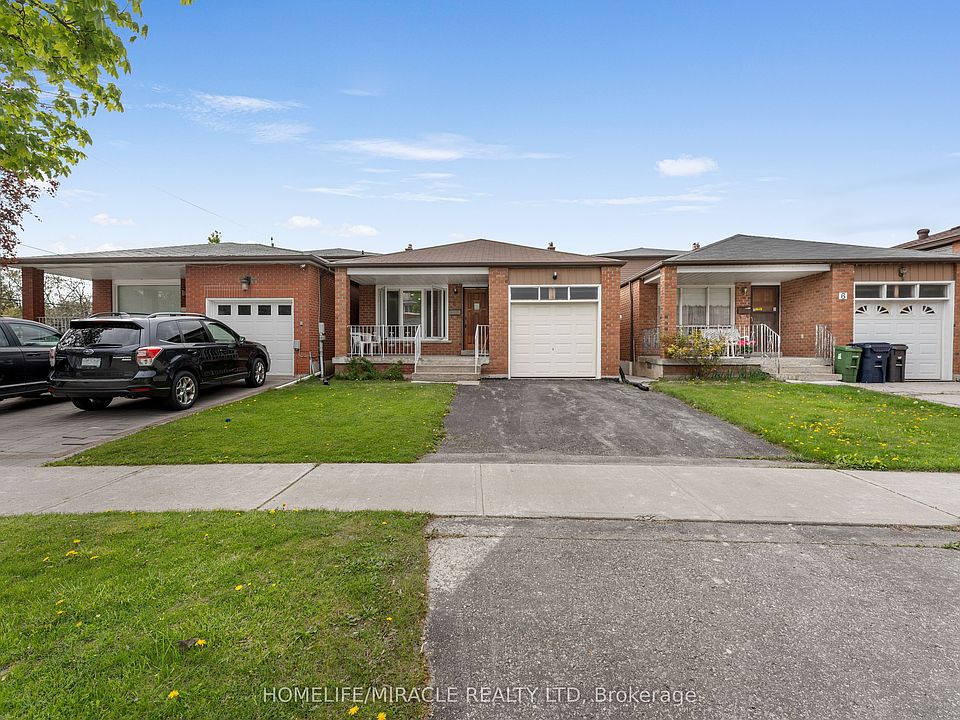 1st image of 4 S Greendowns Dr
