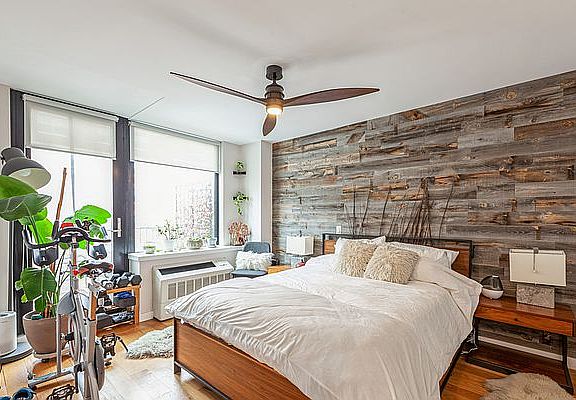 4th image of 51 E 131st St #4B