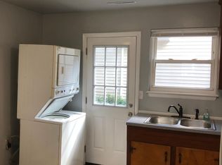 9533 Grove Ave #B, Norfolk, VA 23503