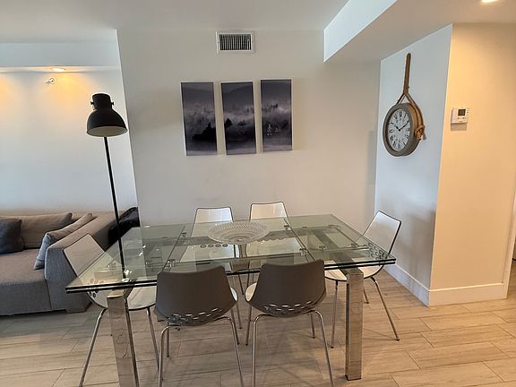 3rd image of 1820 Avenida Del Mundo Unit 605