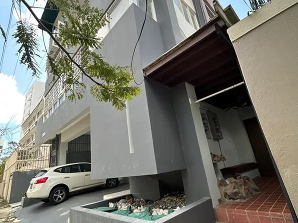 708 Los Naranjos, San Juan, PR 00907