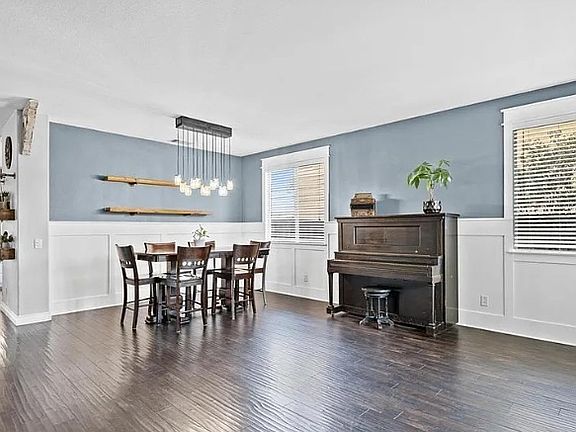 4th image of 38119 Floricita St