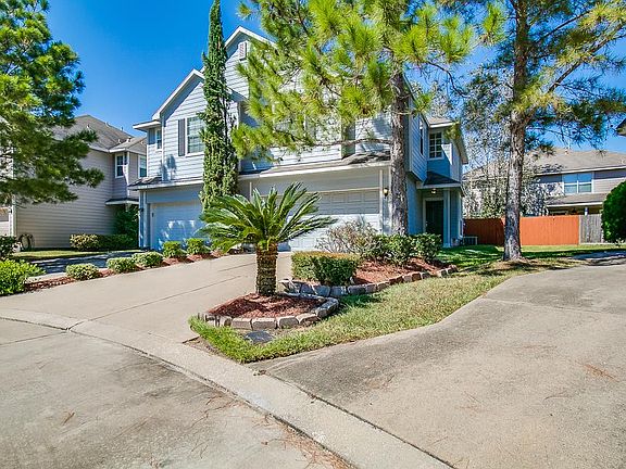 2nd image of 16510 Cairngrove Ln