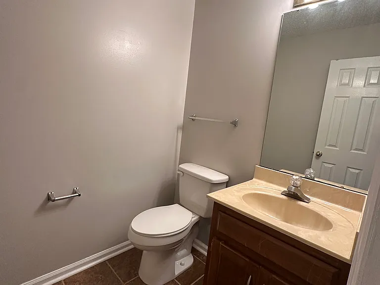 509 Carrsbrook Rd SE — Photo 7