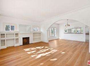2277 W 31st St, Los Angeles, CA 90018