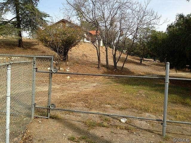 2nd image of 9200 Ledge Ave
